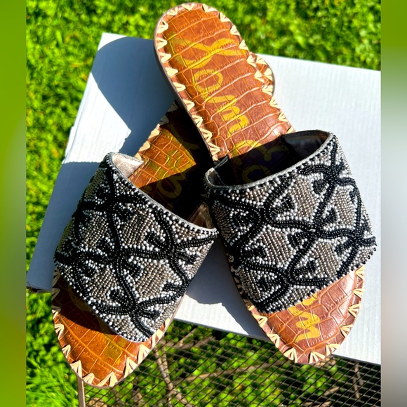 Sam Edelman Shoes - NWOT Sam Edelman sandals, genuine leather, beautiful black, grey, gold, beading